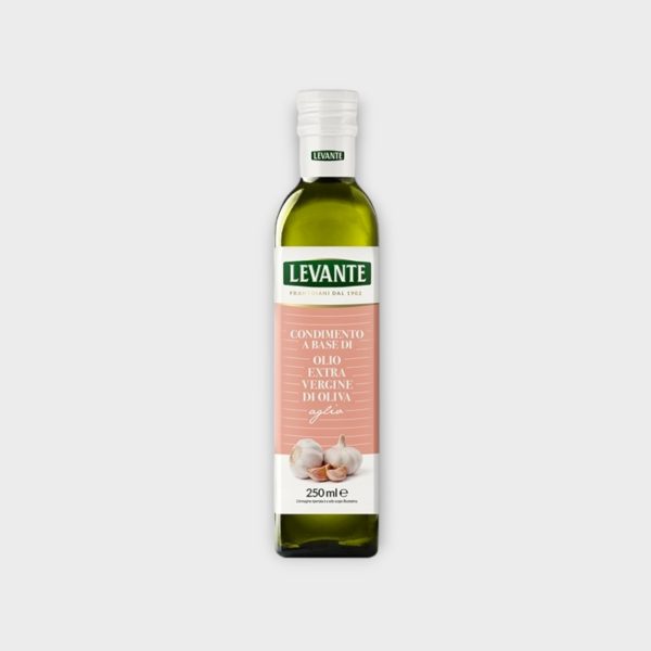 LVT005.jpg Levante Italian Cold Pressed Olive Oil "with garlic" 250ml